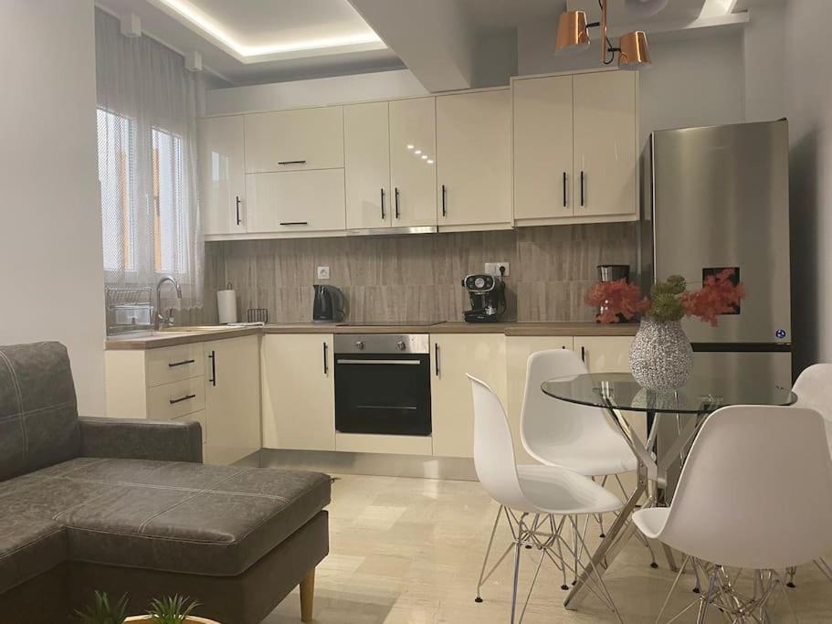 Apartment By The Castle Ioannina Buitenkant foto